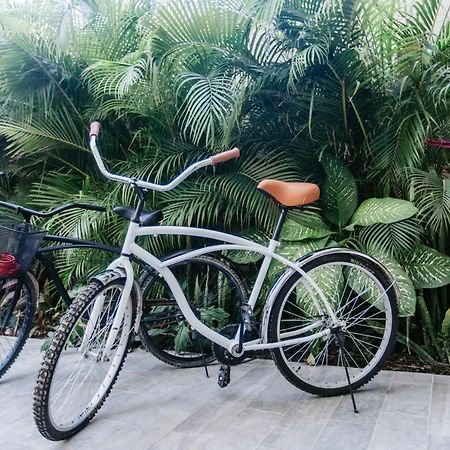 Luxury 2BR Condo w Private Jacuzzi, Fast Wifi, AC Tulum Esterno foto