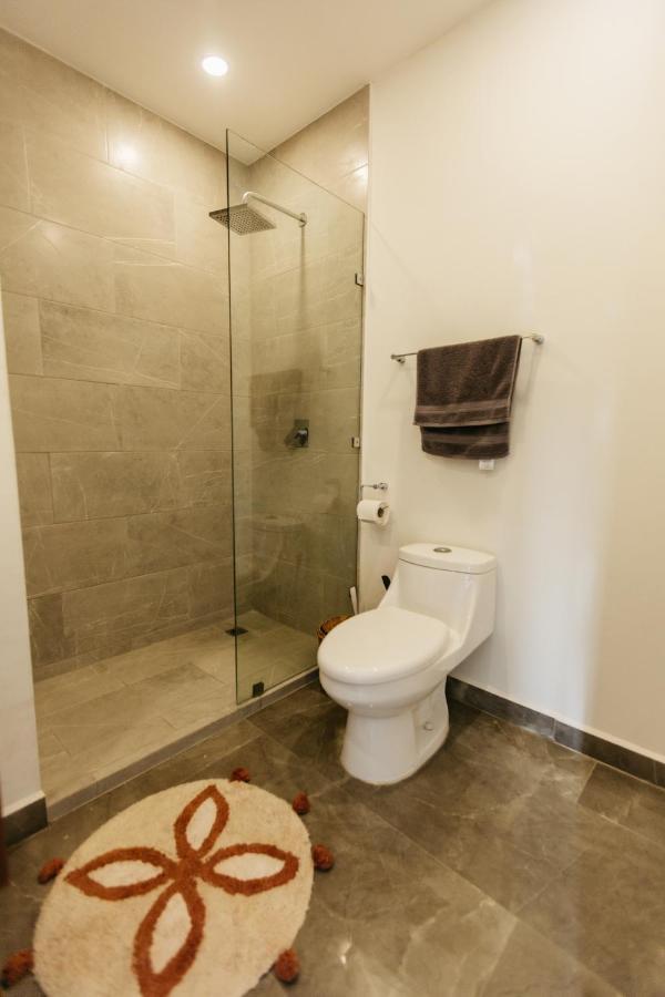 Luxury 2BR Condo w Private Jacuzzi, Fast Wifi, AC Tulum Esterno foto