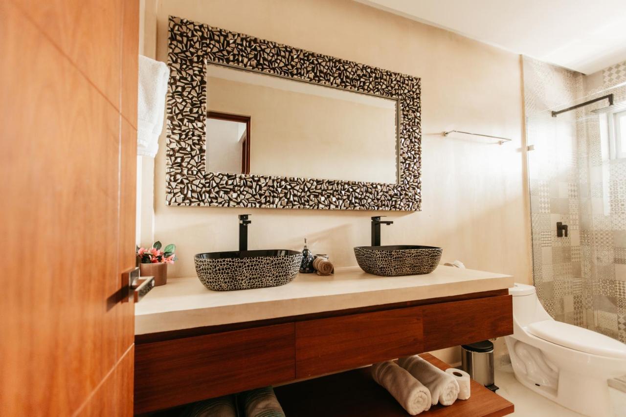 Luxury 2BR Condo w Private Jacuzzi, Fast Wifi, AC Tulum Esterno foto